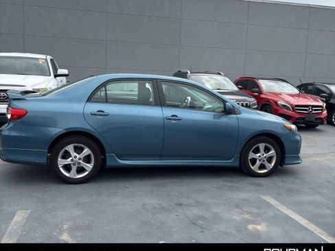 Used 2013 Toyota Corolla S w/ Preferred Accessory Pkg #2 FWD image 6