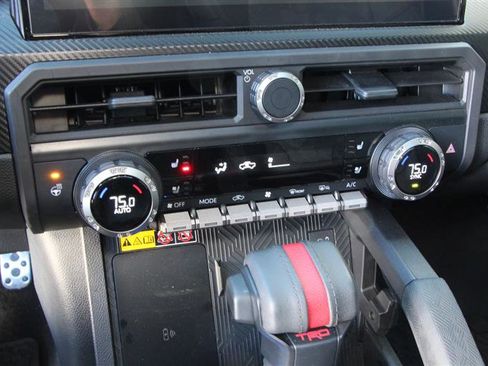 Used 2025 Toyota Tacoma TRD Pro image 47