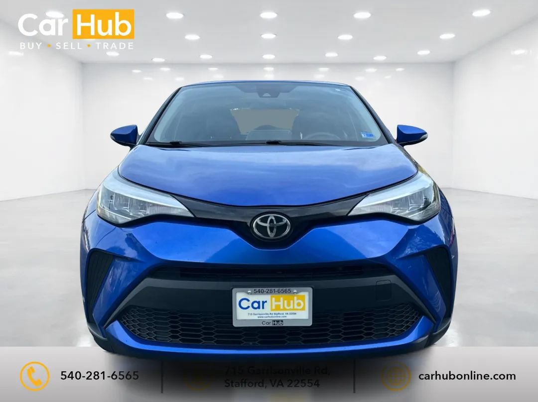 Used 2020 Toyota C-HR LE FWD image 2