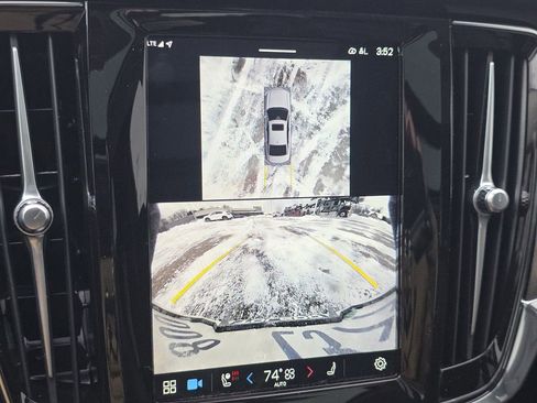 Used 2024 Volvo S90 B6 Ultimate w/ Protection Package Premier image 11