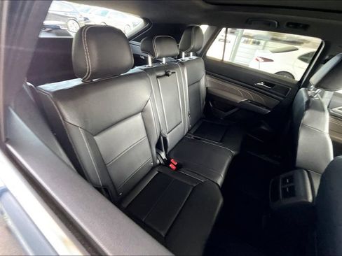Used 2021 Volkswagen Atlas Cross Sport SEL w/ Cross Sport MDO Package AWD/4WD image 38