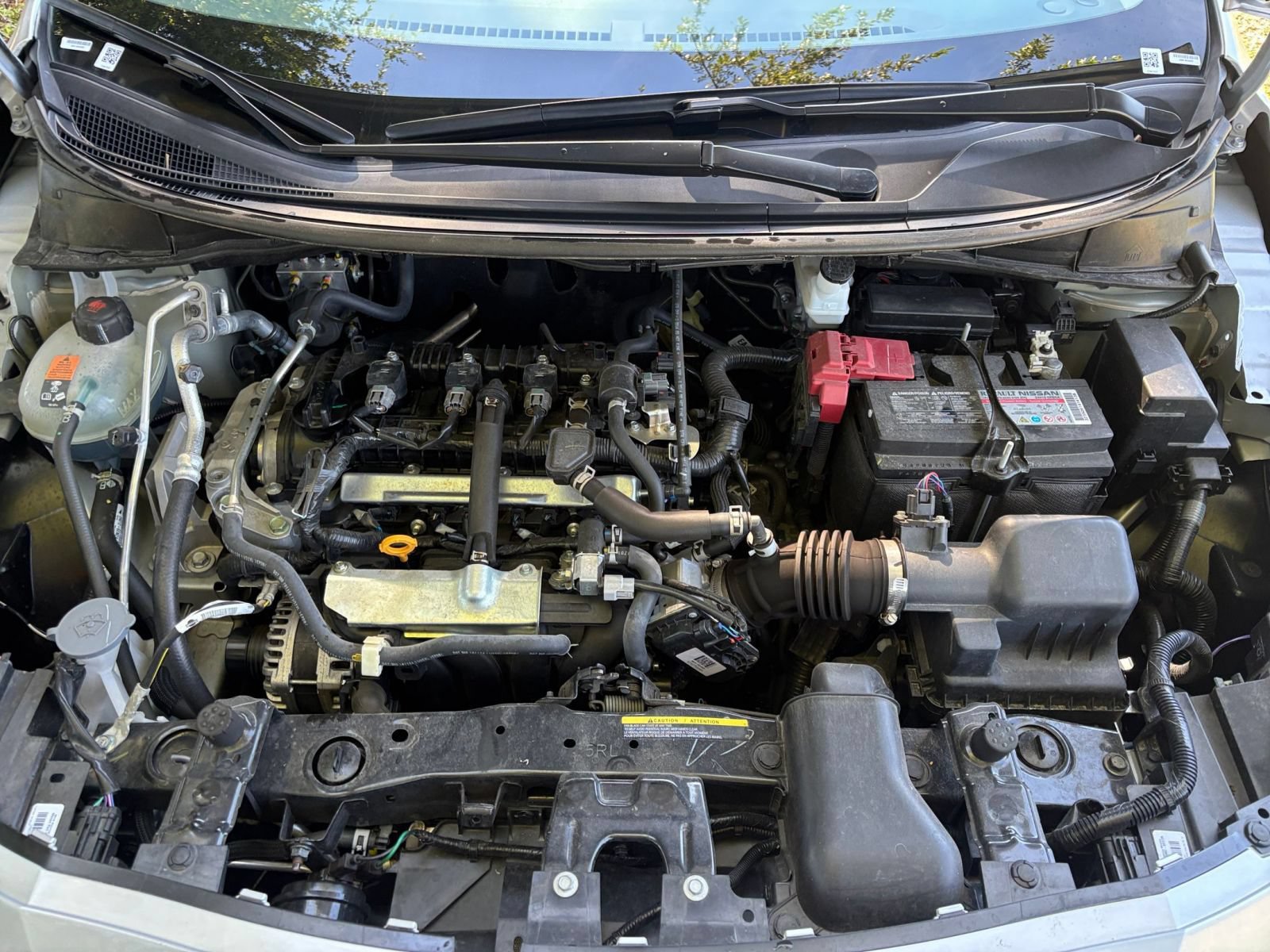 Used 2025 Nissan Versa SV FWD image 29