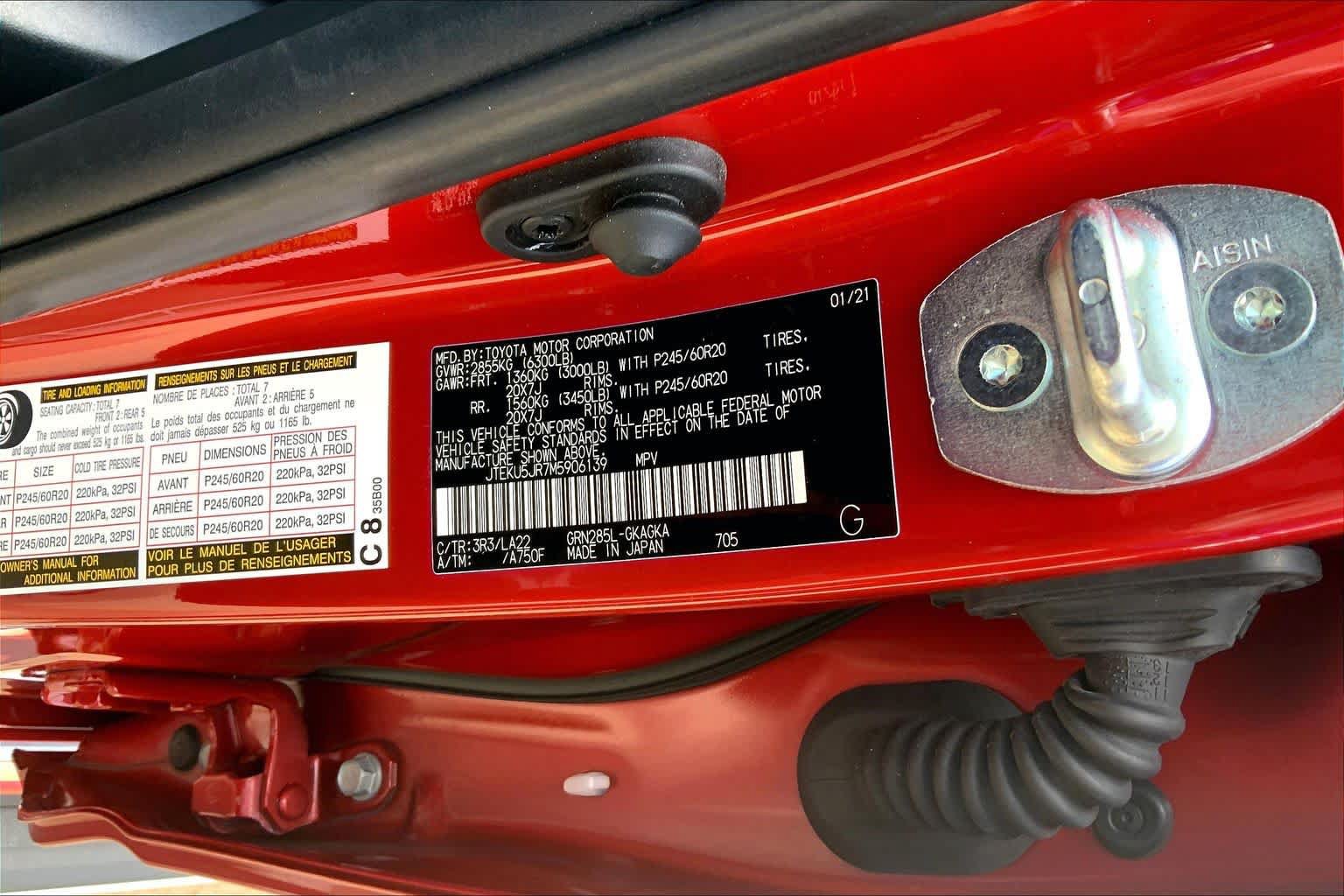 Used 2021 Toyota 4Runner Limited AWD/4WD image 34
