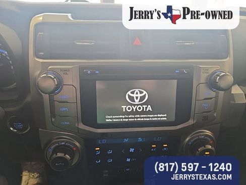 Used 2018 Toyota 4Runner Limited AWD/4WD image 7