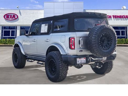 Used 2022 Ford Bronco Outer Banks image 6