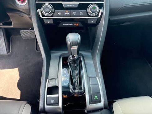 Used 2017 Honda Civic EX-T image 19