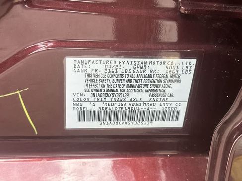Used 2025 Nissan Sentra SV FWD image 18