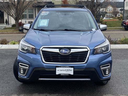 Used 2021 Subaru Forester Touring w/ Popular Package #2 image 9