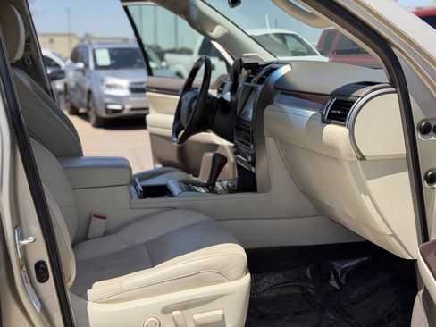 Used 2014 Lexus GX 460 Luxury AWD/4WD image 7