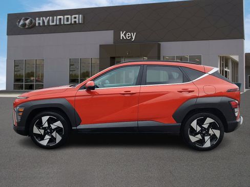 Used 2024 Hyundai Kona Limited FWD image 6