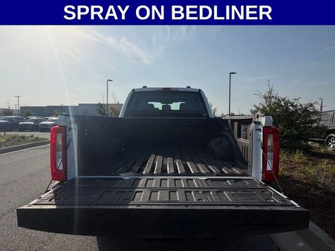 Used 2025 Ford F250 XL w/ FX4 Off-Road Package AWD/4WD image 8