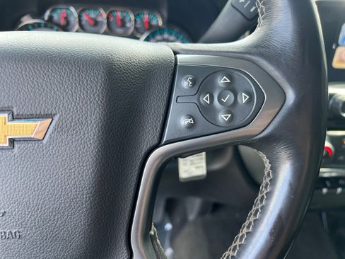 Used 2016 Chevrolet Silverado 2500 LT w/ LT Convenience Package AWD/4WD image 16