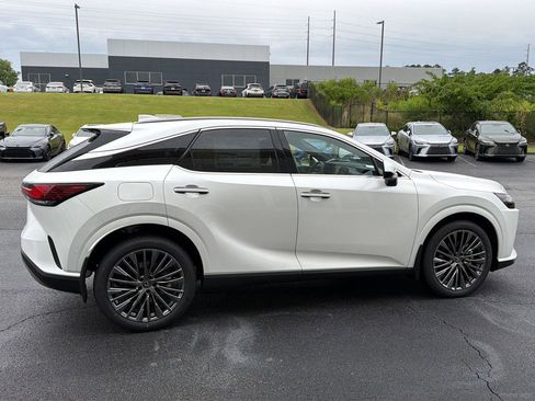 New 2026 Lexus RX 450h AWD image 7
