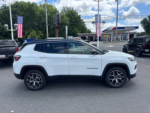 New 2026 Jeep Compass Limited AWD/4WD image 4