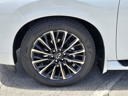 New 2026 INFINITI QX80 Autograph w/ Premium Cargo Package AWD/4WD image 10