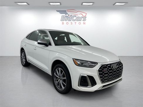 Used 2022 Audi SQ5 Premium Plus w/ Premium Plus Package image 3
