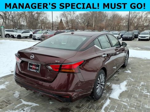 Used 2023 Nissan Altima 2.5 SV image 7