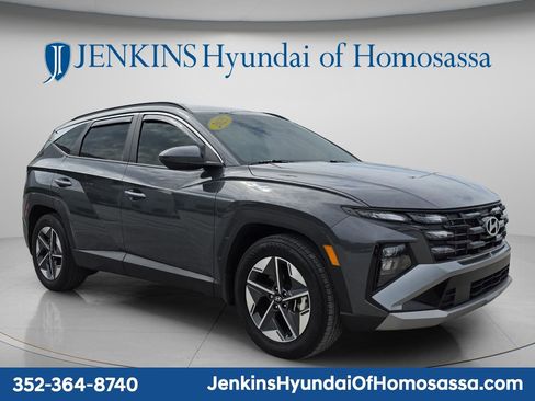 Used 2025 Hyundai Tucson SEL FWD image 1