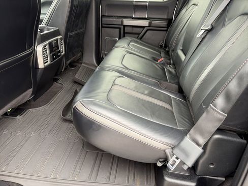 Used 2020 Ford F150 Platinum w/ Equipment Group 701A Luxury image 27