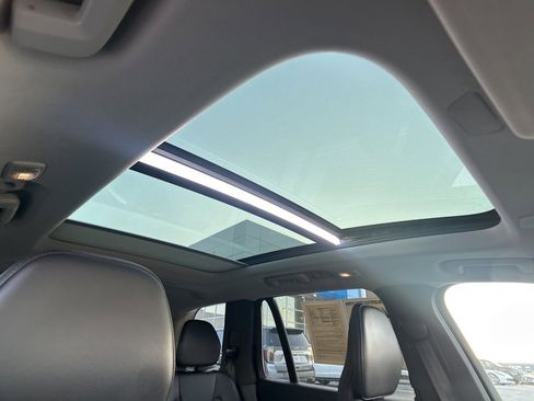 Used 2023 Volvo XC90 B5 Core image 47