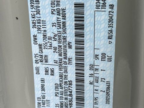 New 2025 Ford Bronco 4-Door image 24