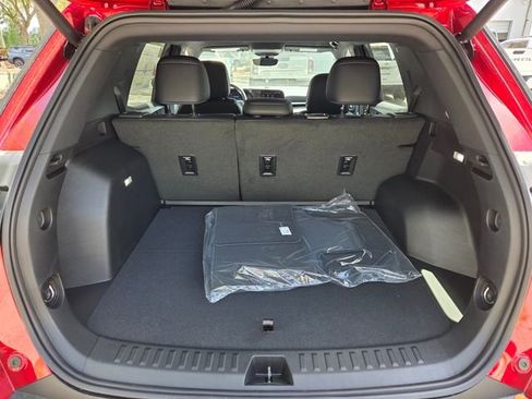 New 2026 Chevrolet Equinox LT w/ Convenience Package II image 22