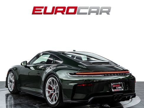Used 2025 Porsche 911 GT3 RWD image 3