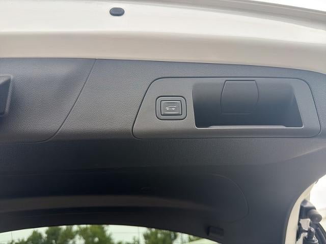 Used 2021 Buick Envision Avenir AWD/4WD image 13