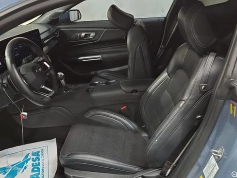 Used 2024 Ford Mustang GT Premium RWD image 3