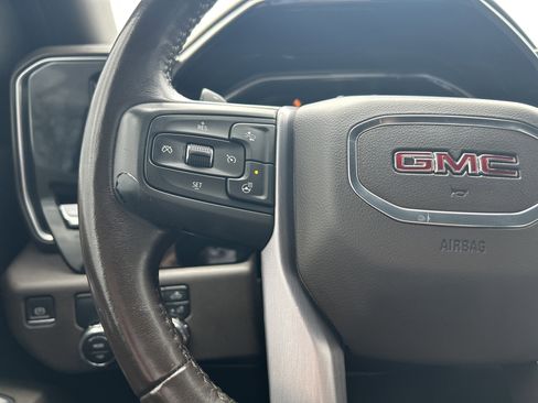 Used 2022 GMC Sierra 1500 SLT w/ SLT Premium Plus Package image 18