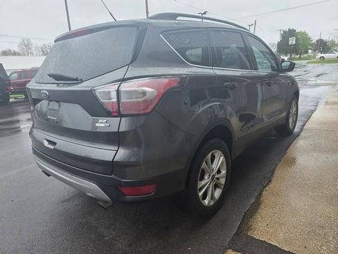Used 2017 Ford Escape SE w/ Equipment Group 201A AWD/4WD image 7