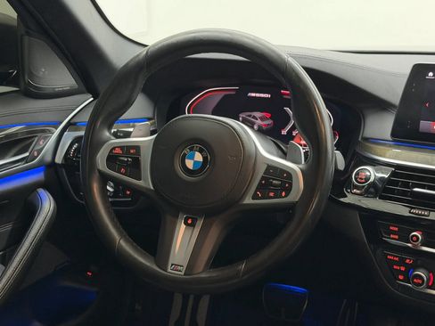 Used 2020 BMW M550i xDrive AWD/4WD image 70
