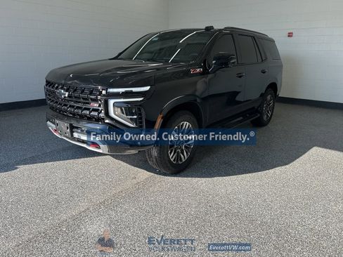Used 2025 Chevrolet Tahoe Z71 w/ Z71 Off-Road Package image 1