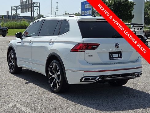Used 2024 Volkswagen Tiguan SEL R-Line AWD/4WD image 4