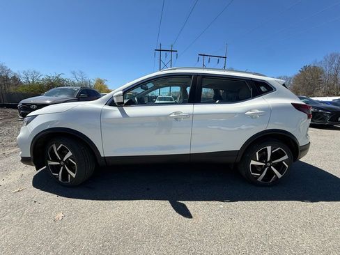 Used 2022 Nissan Rogue Sport SL w/ Premium Package AWD/4WD image 4