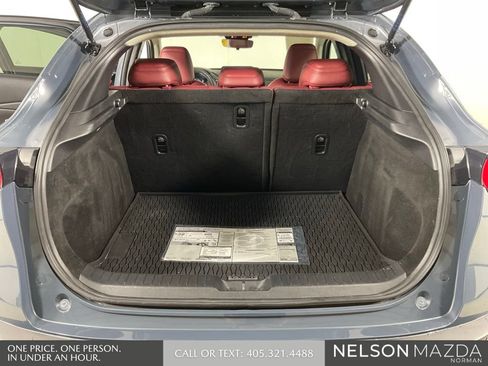 Used 2024 MAZDA CX-30 AWD 2.5 S w/ Preferred Package image 14