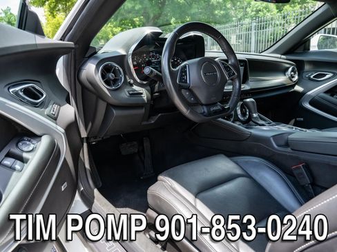 Used 2017 Chevrolet Camaro SS RWD image 10
