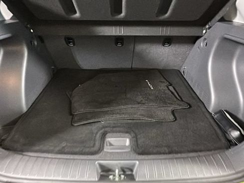 Used 2024 Hyundai Kona SEL FWD image 29