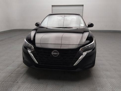 Used 2025 Nissan Sentra SV FWD image 15