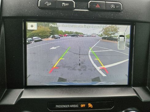 Used 2018 Ford F150 XLT w/ Equipment Group 302A Luxury AWD/4WD image 19