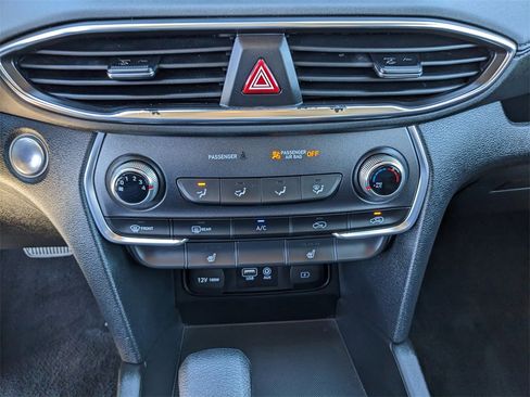 Used 2020 Hyundai Santa Fe SEL image 25