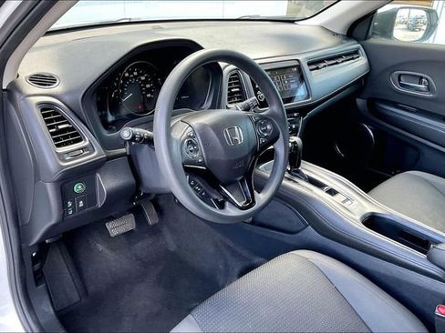 Used 2022 Honda HR-V EX image 14