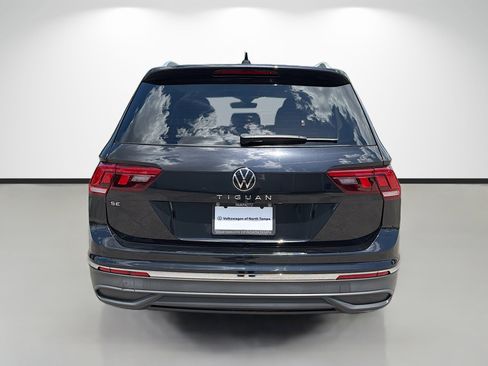 Used 2023 Volkswagen Tiguan SE FWD image 4