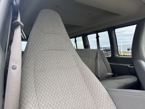 Used 2023 Chevrolet Express 3500 LS image 18