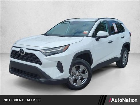 Certified 2025 Toyota RAV4 XLE FWD image 1
