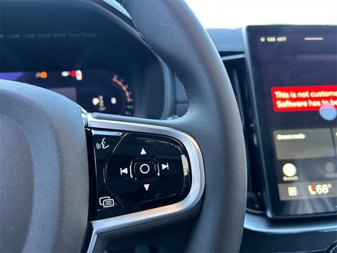 New 2026 Volvo XC90 B5 Core image 14