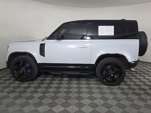 Used 2022 Land Rover Defender 90 V8 image 8