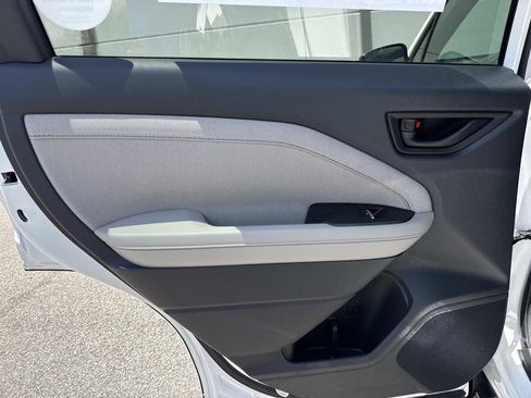 New 2026 Subaru Forester Premium AWD/4WD image 13