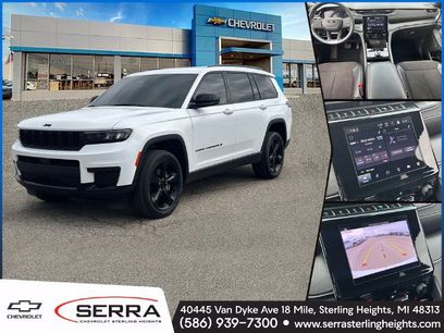 Used 2023 Jeep Grand Cherokee L Laredo