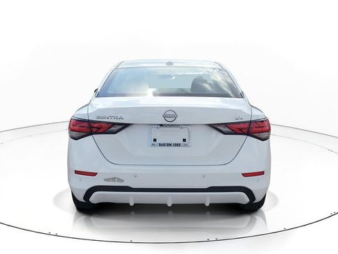 Used 2024 Nissan Sentra SV FWD image 6